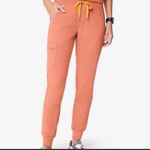 XS Petite • FIGS Zamora jogger pant • Coral